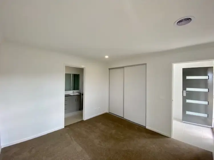 Fourth view of Homely townhouse listing, 60 Riland Boulevard, Tarneit VIC 3029