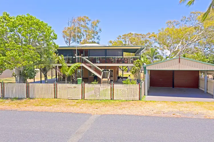 Second view of Homely house listing, 8 Limpus Avenue, Keppel Sands QLD 4702