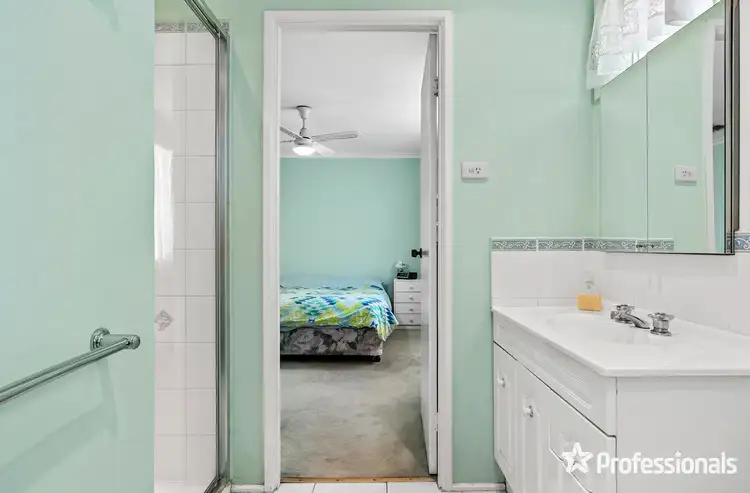 Sixth view of Homely house listing, 6 Autumn Grove, Mooroolbark VIC 3138