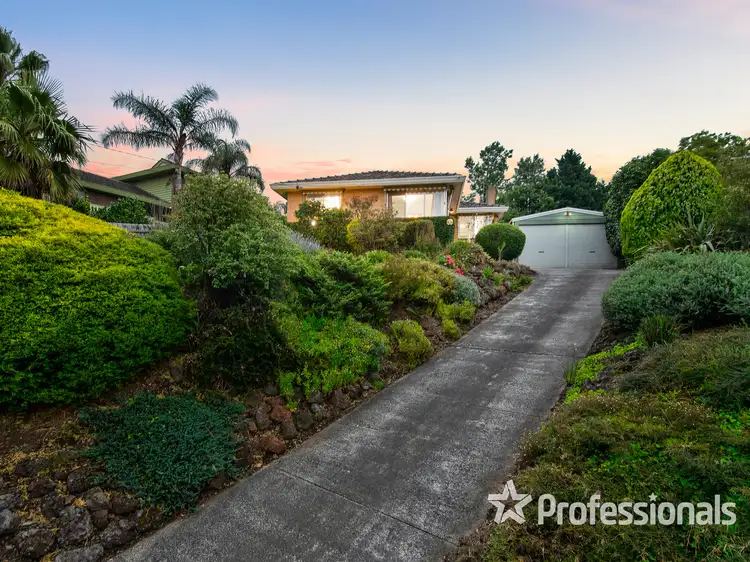 61 Chirnside Drive, Chirnside Park VIC 3116