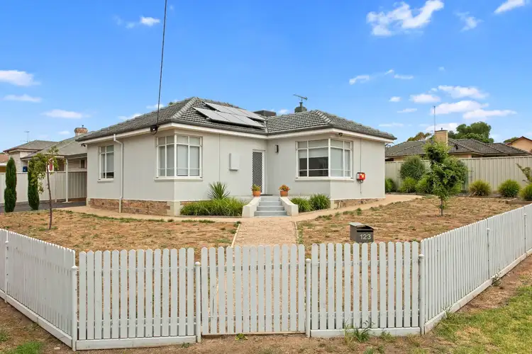 123 Upper California Gully Road, California Gully VIC 3556