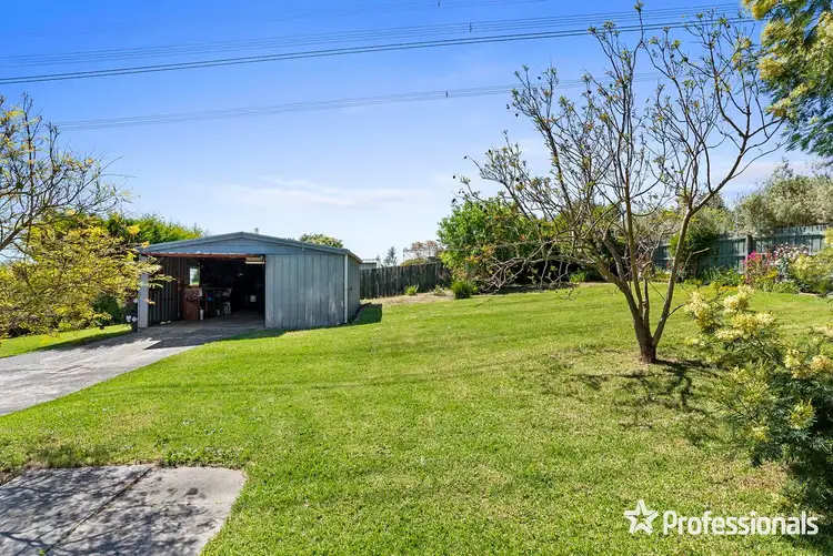 Second view of Homely house listing, 21 Heatherbrae Avenue West, Ringwood VIC 3134