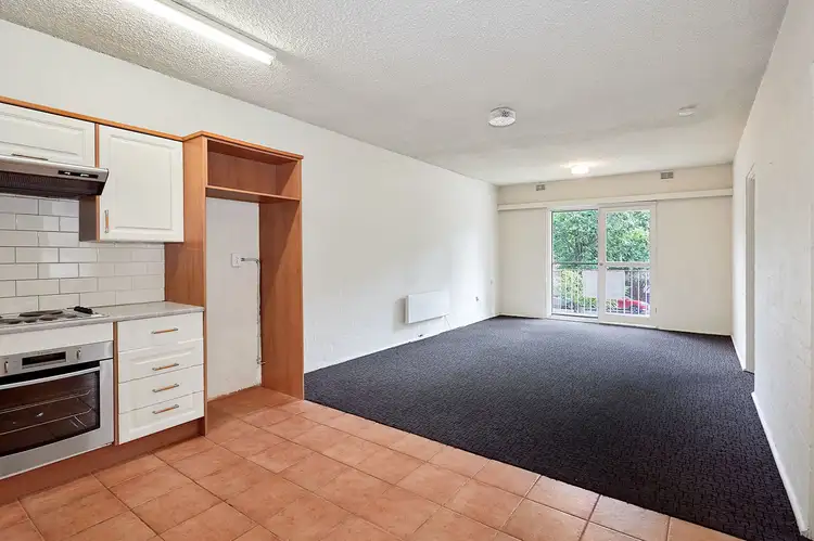 D5/81 O'Shanassy Street, North Melbourne VIC 3051