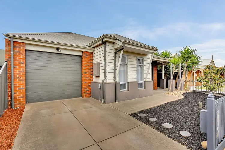 Second view of Homely house listing, 87 Mareeba Way, Craigieburn VIC 3064
