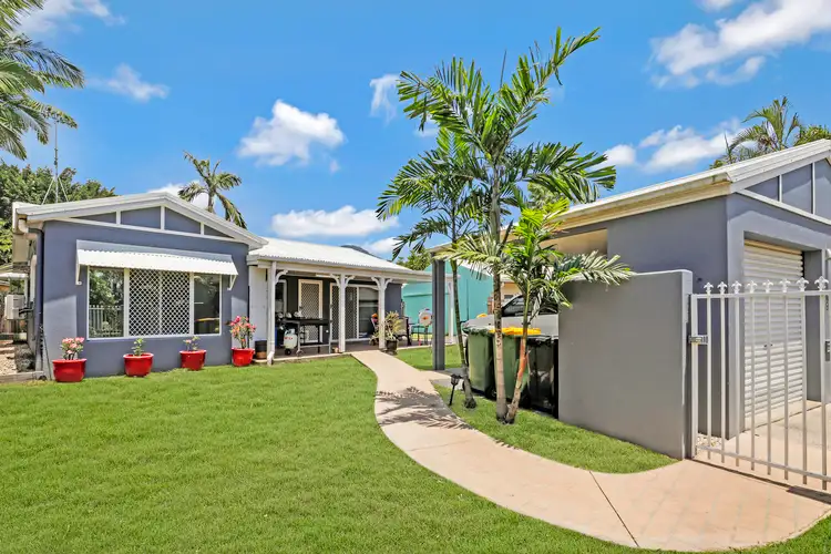 . 9 Garnet Street, Smithfield QLD 4878