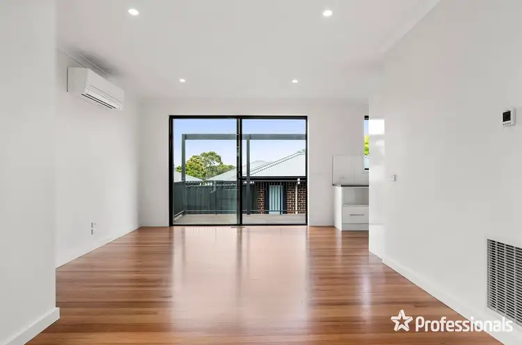 Fourth view of Homely townhouse listing, 5/1 McIlraith Court, Croydon VIC 3136
