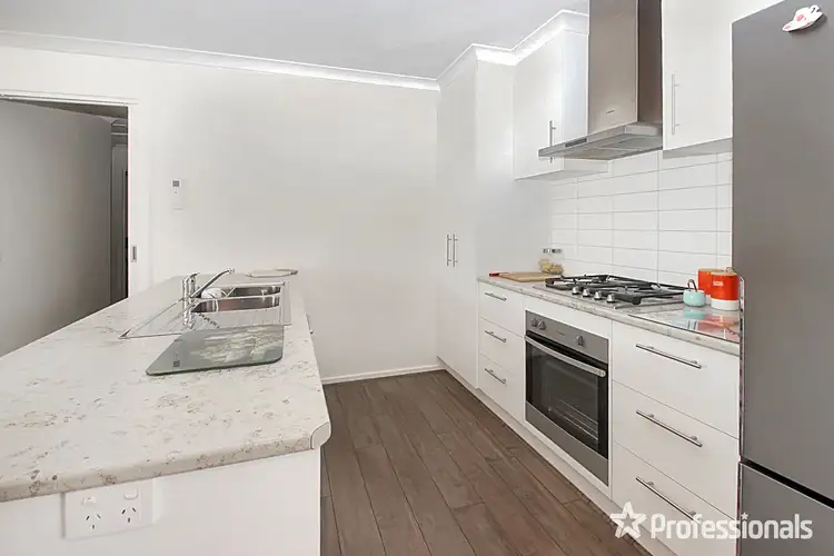 Fourth view of Homely house listing, 4 Lowery Court, Maryborough VIC 3465