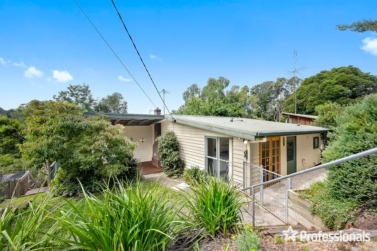 13 Murrumbung Road, Mount Evelyn VIC 3796