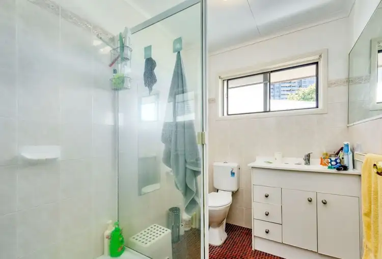Fifth view of Homely unit listing, 3/59 Queen Street, Southport QLD 4215
