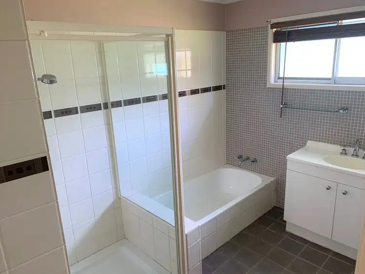 Fourth view of Homely house listing, 15 Hamilton Parade, Macleay Island QLD 4184