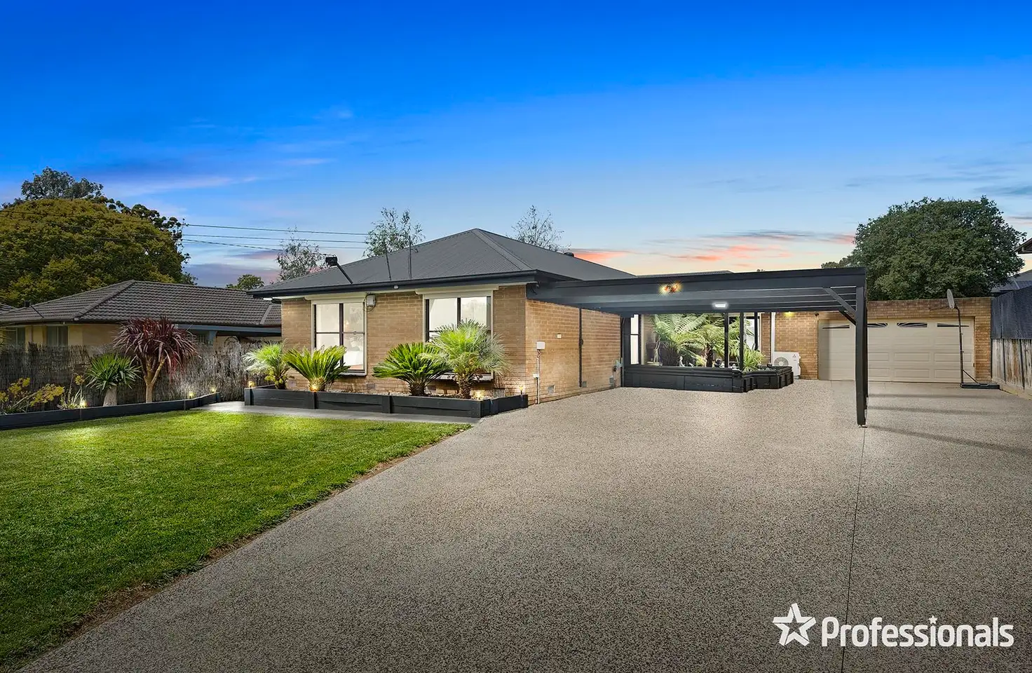 Main view of Homely house listing, 11 Carolanne Court, Mooroolbark VIC 3138