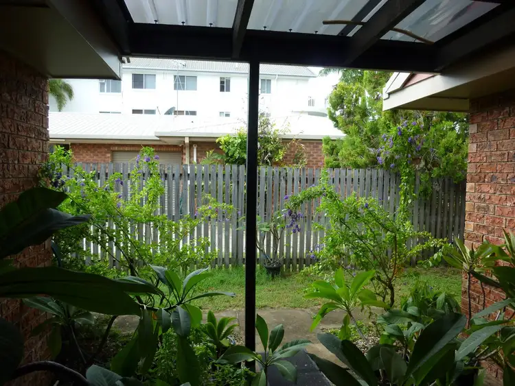 Sixth view of Homely unit listing, 1/10 Prudhoe Street, East Mackay QLD 4740