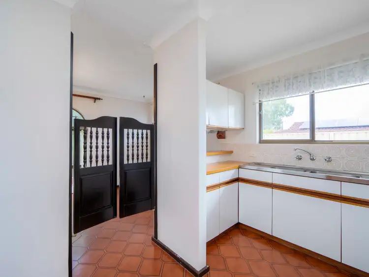 Sixth view of Homely house listing, 2 Mahonia Way, Forrestfield WA 6058