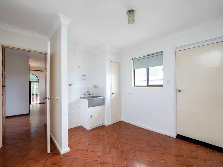 Seventh view of Homely house listing, 2 Mahonia Way, Forrestfield WA 6058