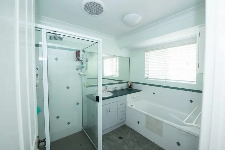 Fifth view of Homely house listing, 4 Foxtail Court, Glenella QLD 4740