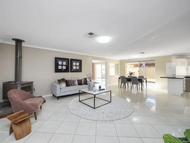 Seventh view of Homely house listing, 5 McGuiness Turn, Wattle Grove WA 6107