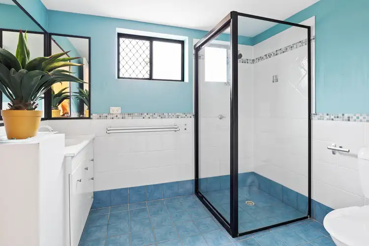 Sixth view of Homely apartment listing, 5/10 bath Street, Labrador QLD 4215