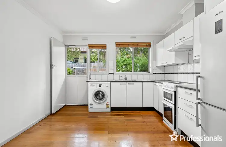 Third view of Homely unit listing, 2/6 Stirling Road, Croydon VIC 3136