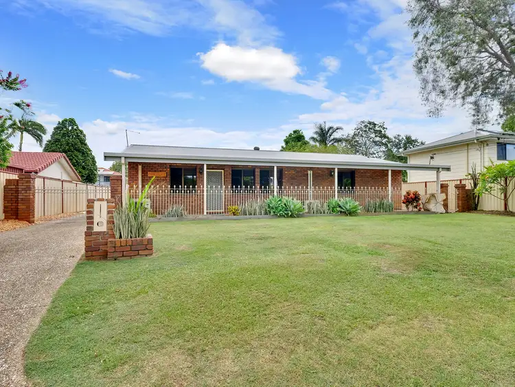 57 Peverell Street, Hillcrest QLD 4118
