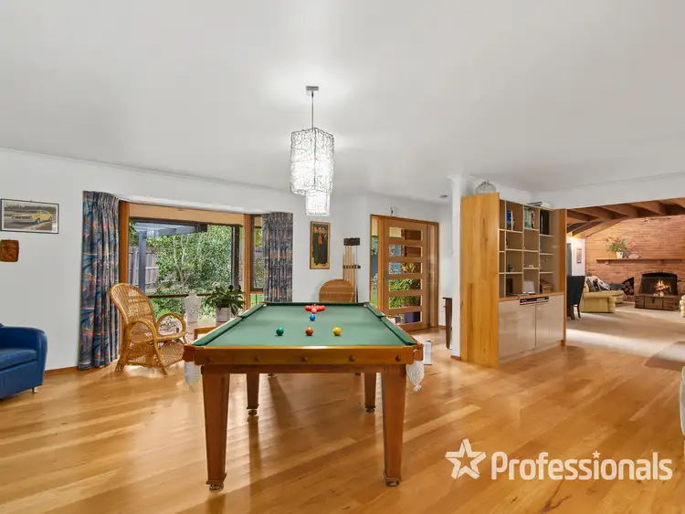 Third view of Homely house listing, 21 Dobell Place, Mooroolbark VIC 3138