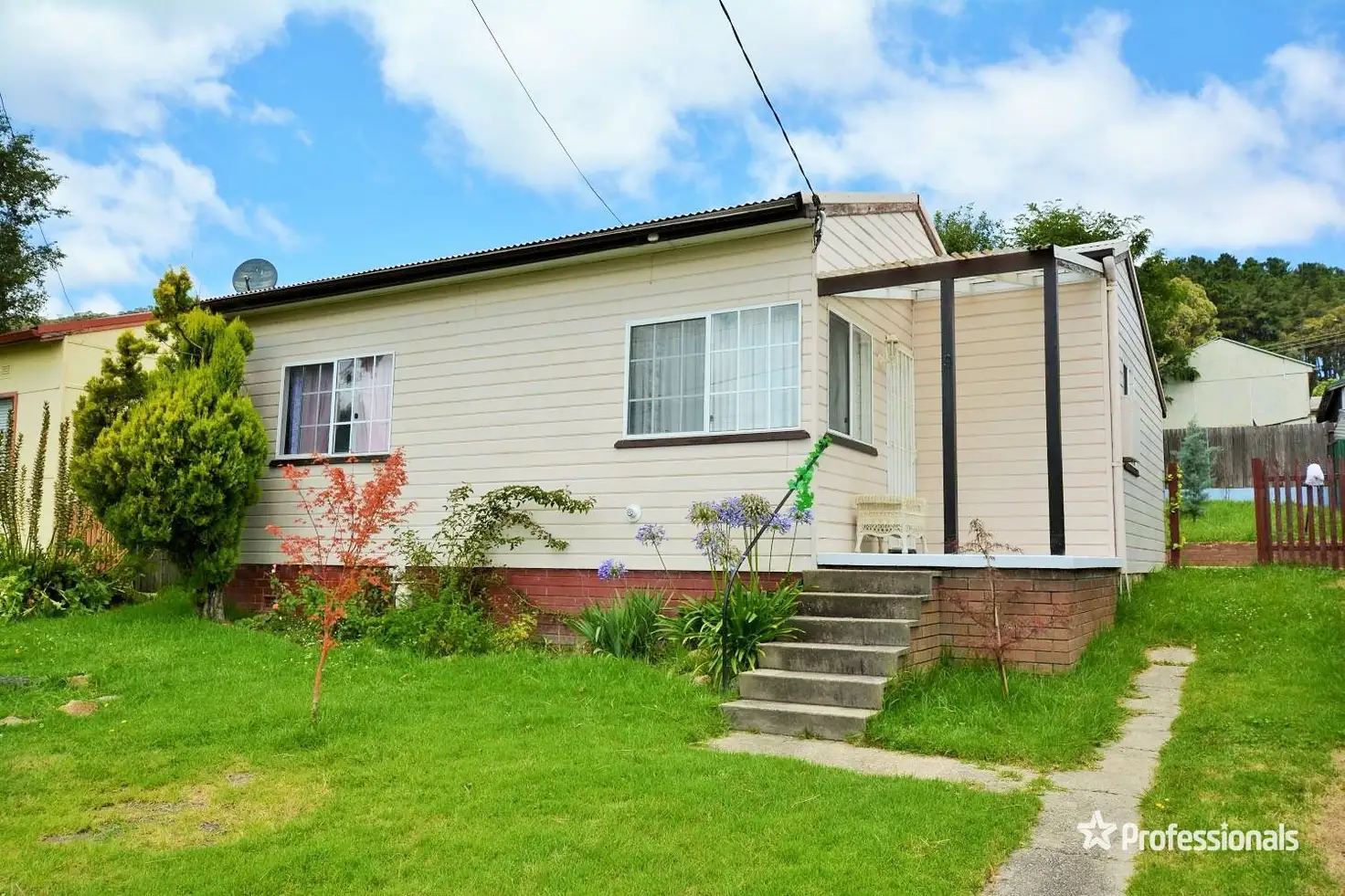 Main view of Homely house listing, 9 Second Street, Lithgow NSW 2790