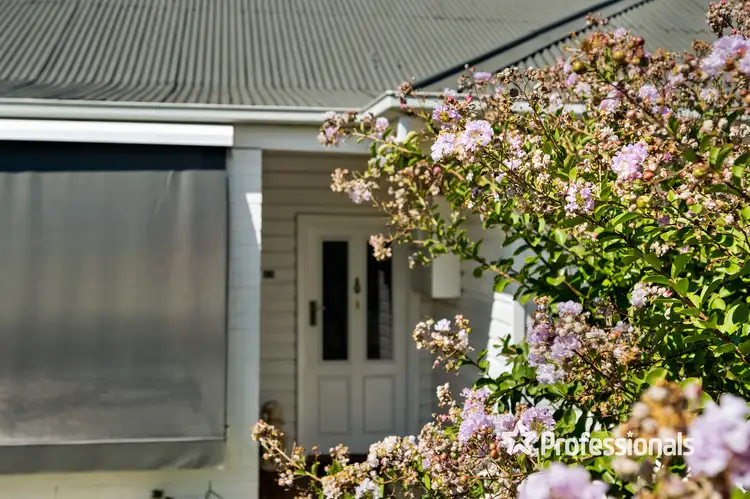 13 Birdwood Street, Corowa NSW 2646