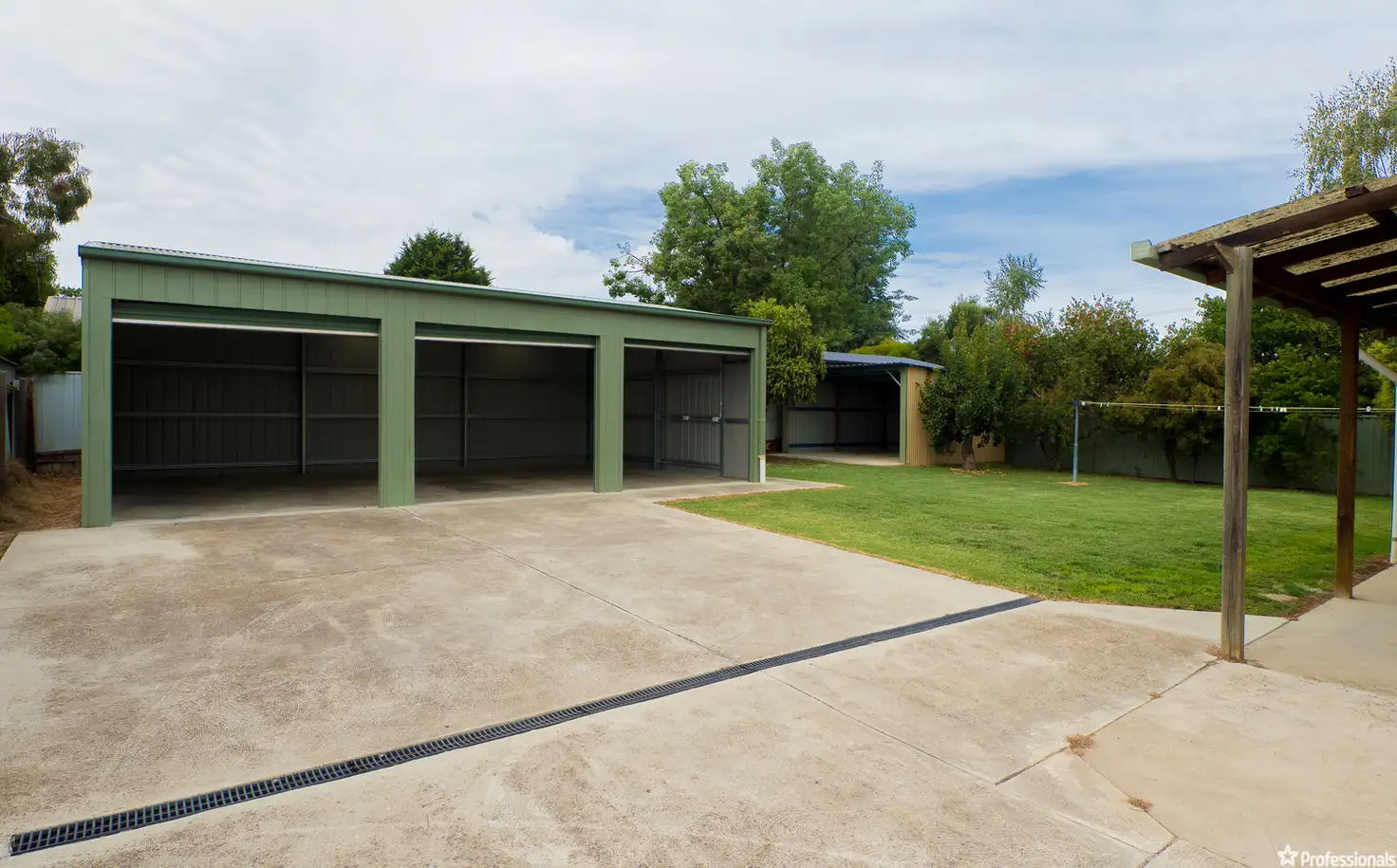 Main view of Homely house listing, 52 Cooper Street, Alexandra VIC 3714