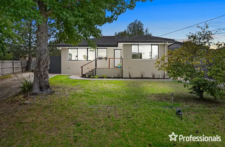 68 Dryden Concourse, Mooroolbark VIC 3138