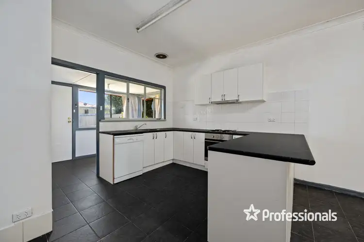 Second view of Homely house listing, 7 Spring Avenue, Wodonga VIC 3690