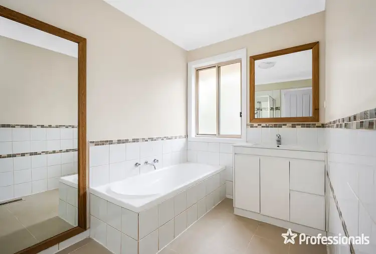 Sixth view of Homely unit listing, 1/13 Hereford Road, Mount Evelyn VIC 3796