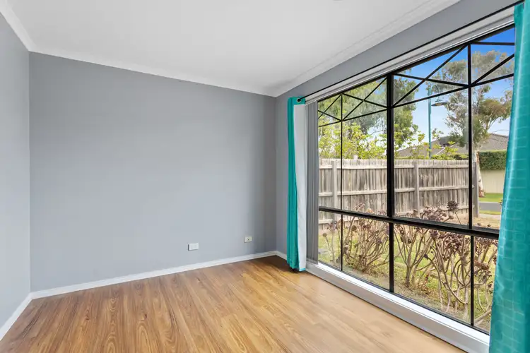 Sixth view of Homely house listing, 8 Mulwala Place, Taylors Hill VIC 3037