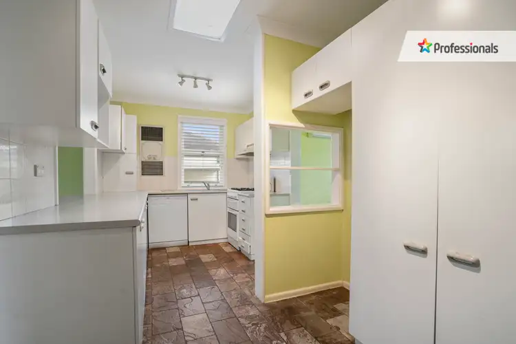 Sixth view of Homely house listing, 40 Fitzpatrick Close, Casula NSW 2170