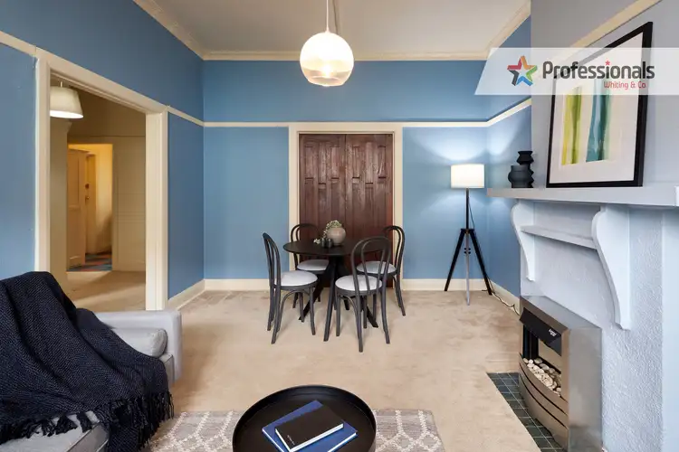 2/17 Hammerdale Avenue, St Kilda East VIC 3183