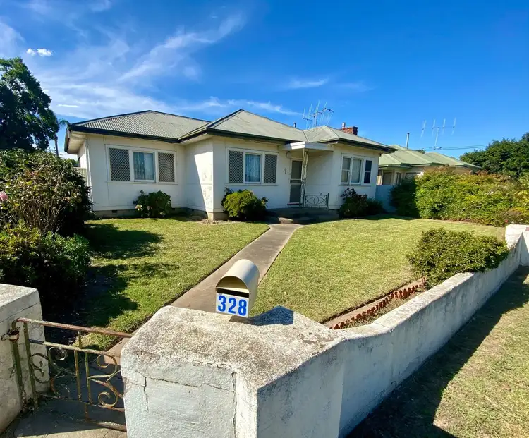 328 Kooba Street, North Albury NSW 2640