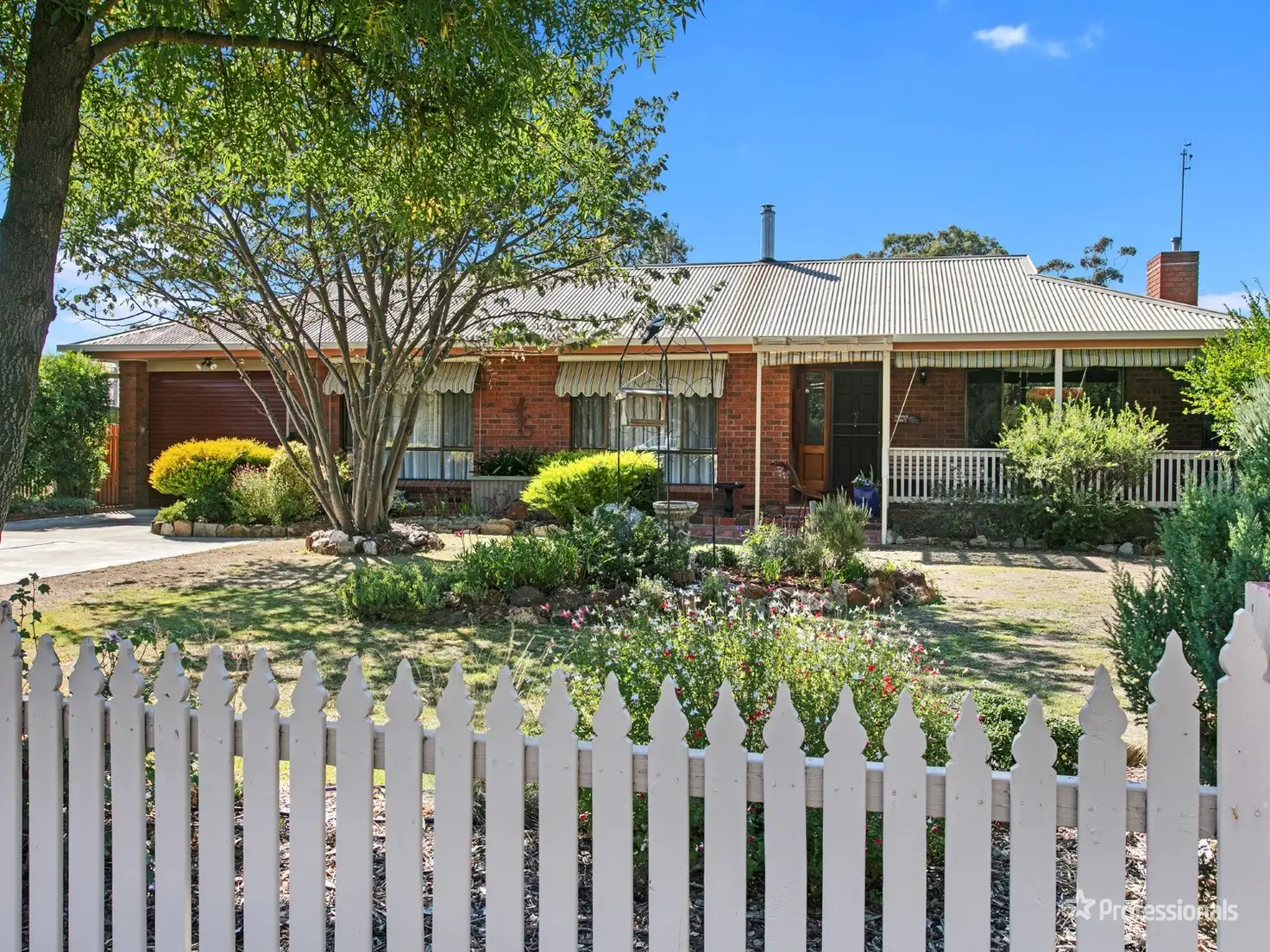 Main view of Homely house listing, 4 Templeton Street, Avoca VIC 3467