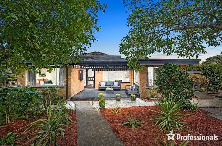 31 Ballantyne Crescent, Kilsyth VIC 3137