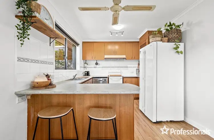 Fourth view of Homely house listing, 21 Penola Drive, Seville VIC 3139