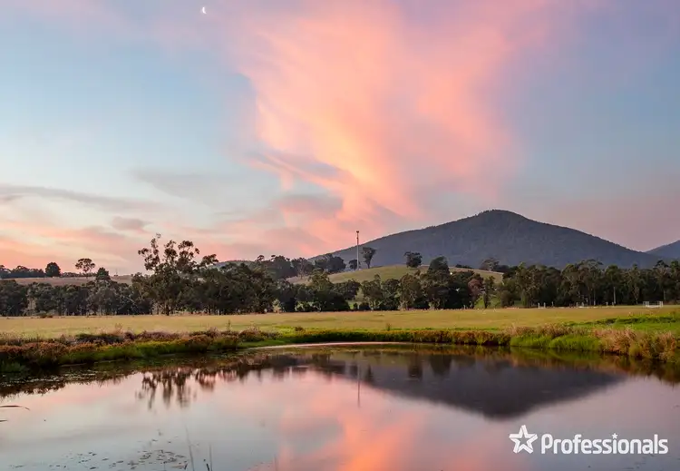 45 Dalry Road, Launching Place VIC 3139