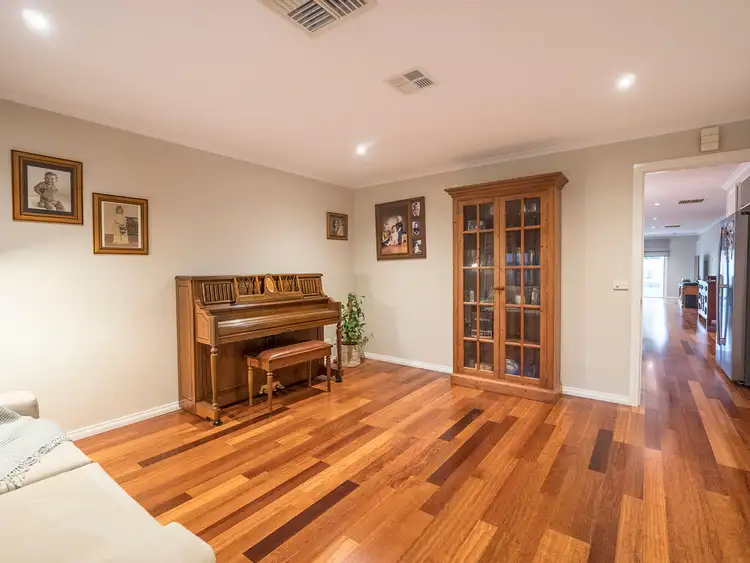 Fifth view of Homely house listing, 28 Silvan Crescent, Kialla VIC 3631