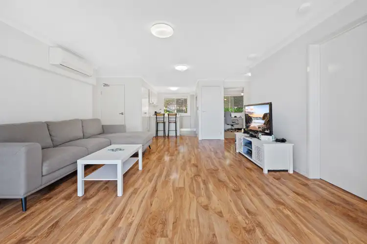 Fifth view of Homely apartment listing, 9/13D Wyndham Avenue, Southport QLD 4215