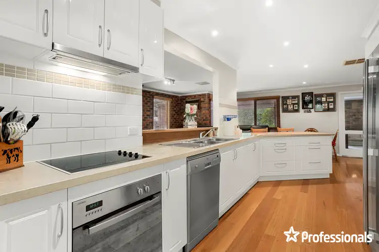 96 Norma Crescent, Knoxfield VIC 3180