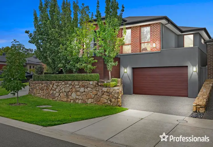 14 Tiverton Circuit, Mooroolbark VIC 3138