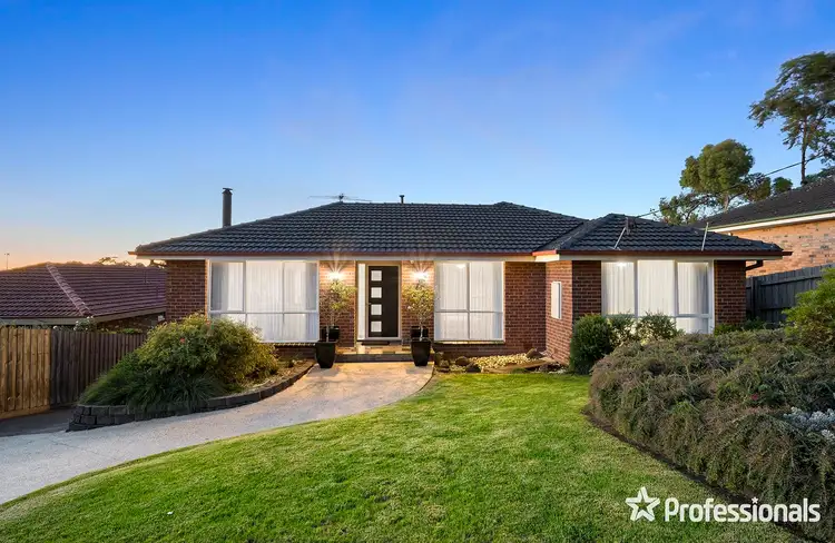51 Woodville Road, Mooroolbark VIC 3138