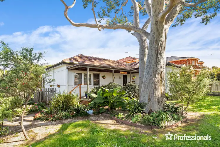 147 Gibson Avenue, Padstow NSW 2211