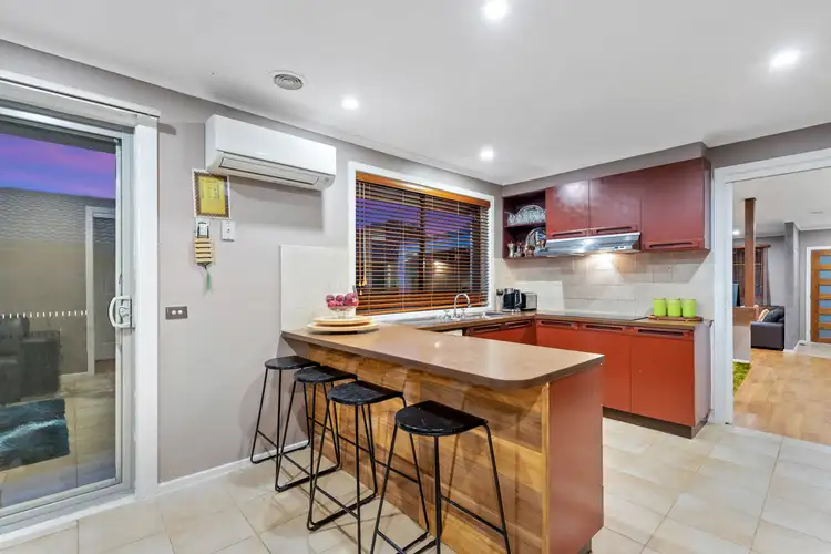 Third view of Homely house listing, 5 Eureka Court, Kings Park VIC 3021