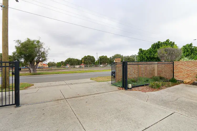 Second view of Homely unit listing, 4/259 Railway Parade, Maylands WA 6051