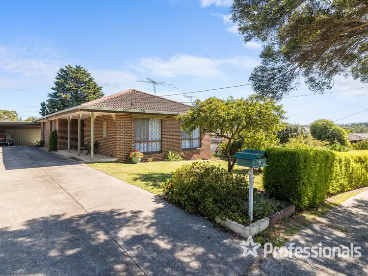 Fourth view of Homely house listing, 11 Levendale Avenue, Mooroolbark VIC 3138