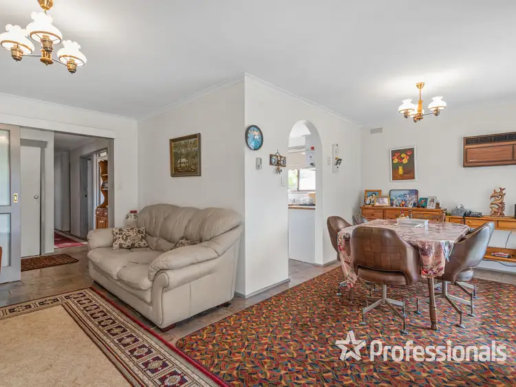 Sixth view of Homely house listing, 11 Levendale Avenue, Mooroolbark VIC 3138