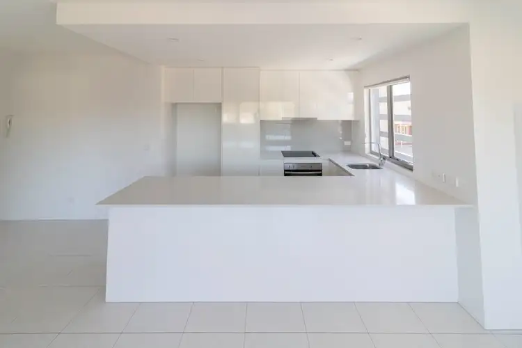 Third view of Homely apartment listing, 5/101 Pohlman Street, Southport QLD 4215