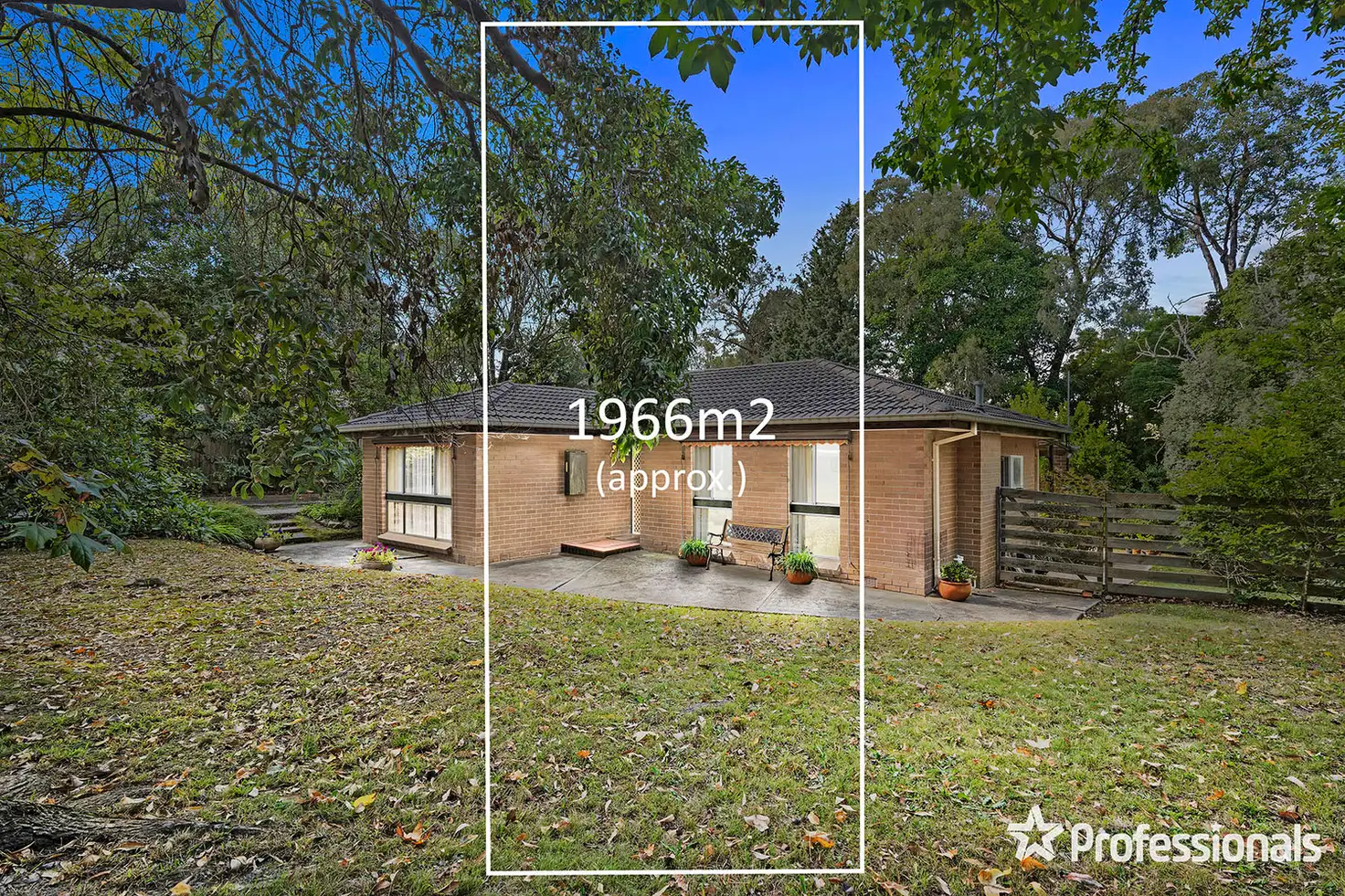 Main view of Homely house listing, 10 Hilltop Crescent, Mount Evelyn VIC 3796